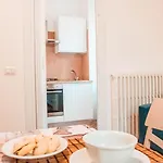 Apartamento -15min Cascate Marmore- Ampio Appartamento, Park Gratuito Terni