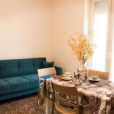 Appartamento -15min Cascate Marmore- Ampio 6 Ospiti Terni