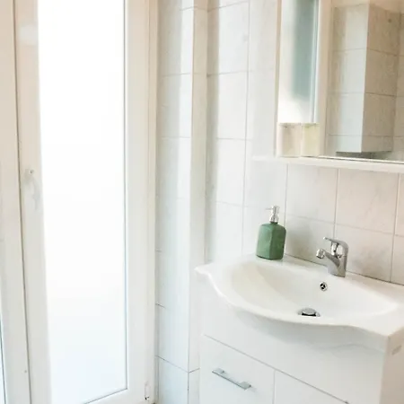 -15min Cascate Marmore- Ampio Appartamento, Park Gratuito * Terni