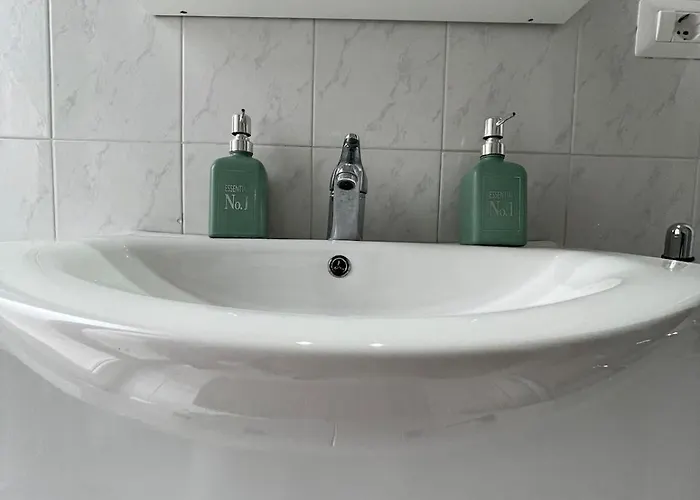 -15min Cascate Marmore- Ampio Appartamento, Park Gratuito Terni