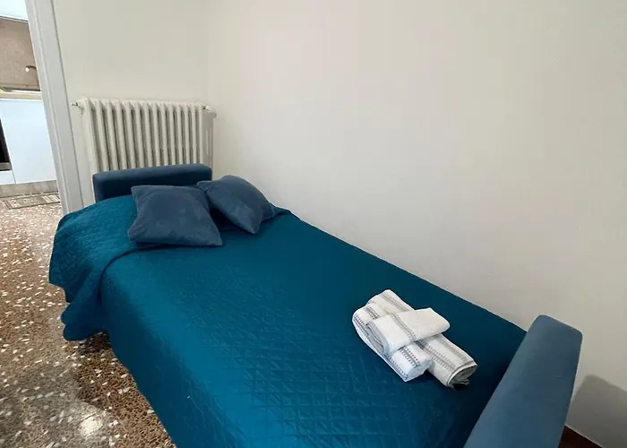 -15min Cascate Marmore- Ampio Appartamento, Park Gratuito Apartment