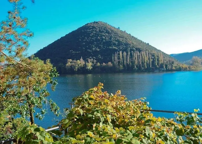 -15min Cascate Marmore- Ampio Appartamento, Park Gratuito Apartment